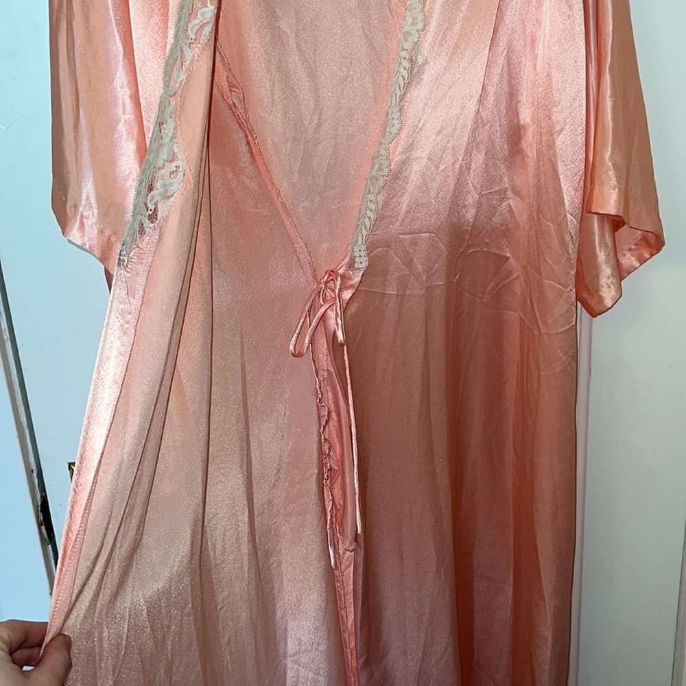 Vintage Nordstrom Blush Pink Satin and Lace Robe Dressing Gown Size M-XL